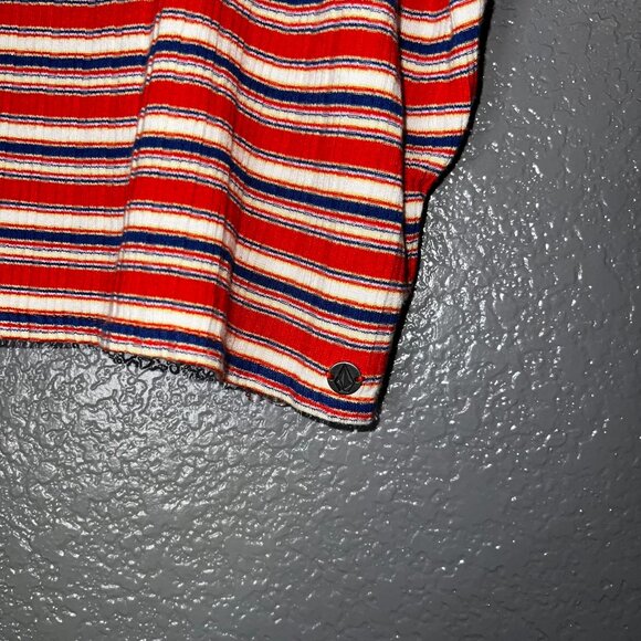 Volcom Girls M 8 Striped Crop Top Red Blue Short Sleeve Ribbed Stretch Tee - Picture 3 of 8